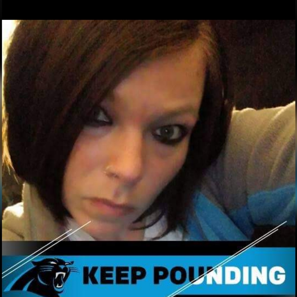 Meet your Posher, Carolina